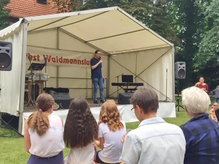 Kinderbuch-Vorstellung und Lesung beim Kiezfest