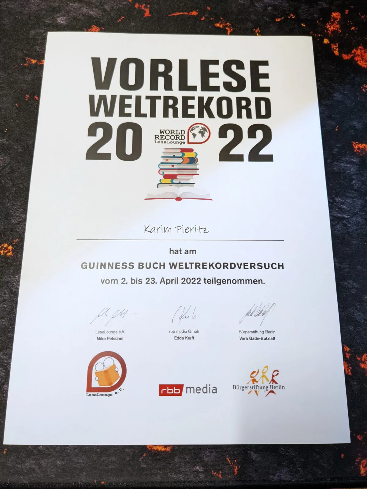 Vorlese-Weltrekord: Berlin holt den Titel im Vorlesen